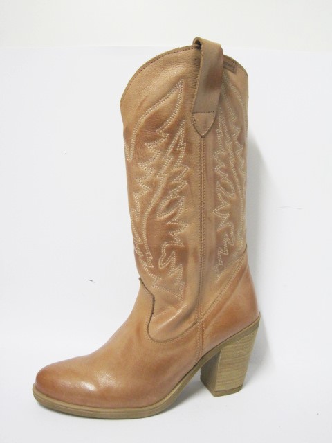 botas camperas mustang