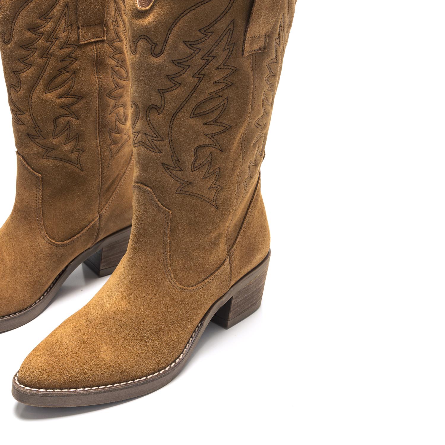 BOTA COWBOY MUSTANG SERRAJE CUERO | Mayka Moda tienda online