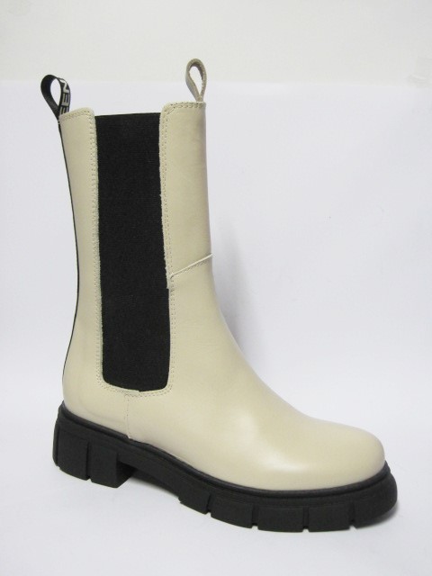 BOTA CON ELASTICO NEGRO GREEN BEIG/NEGRO | Mayka Moda tienda online