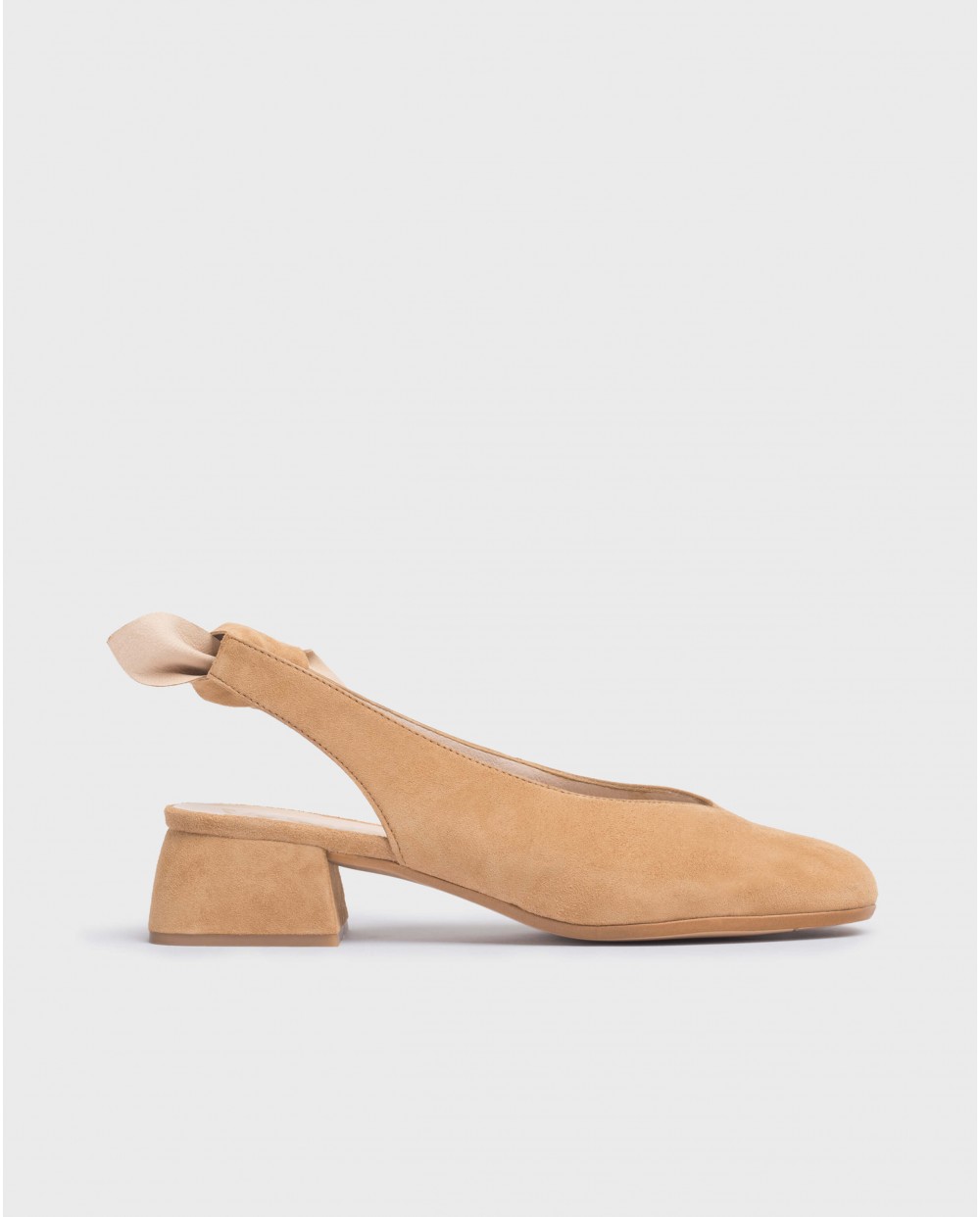 ZAPATO DESTALONADO WONDERS SAND