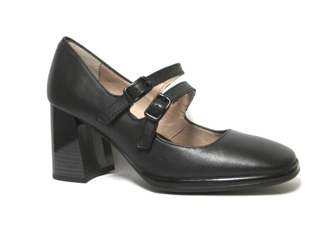 ZAPATO TACON  HISPANITAS NEGRO