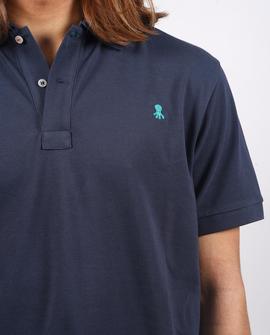 Producto POLO BÁSICO EL PULPO LOGO BORDADO MARINO