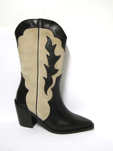 Producto BOTA CAMPERA VEXED NEGRO/VISON