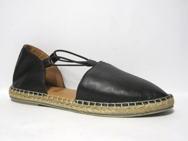 Producto CAMPING TOP 3 NEGRO