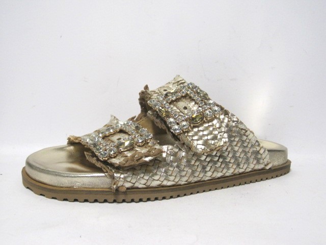 Producto SANDALIA BIO TRENZADA HEBILLA/PIEDRAS TOP 3 PLATINO