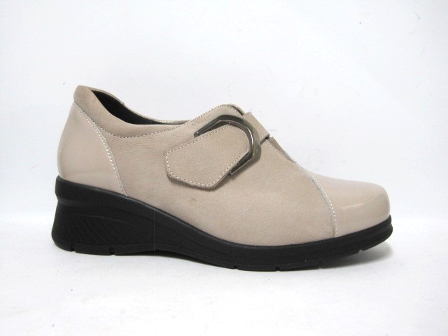 Producto ZAPATO VELCRO COMFORT CLASS BEIGE