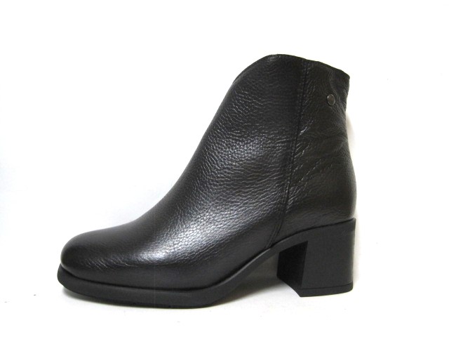 Producto BOTIN TACON KAOLA ACERO