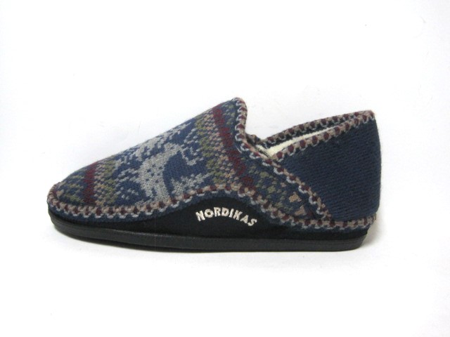 Producto ZAPATILLA CERRADA CIERVO NORDIKAS MARINO